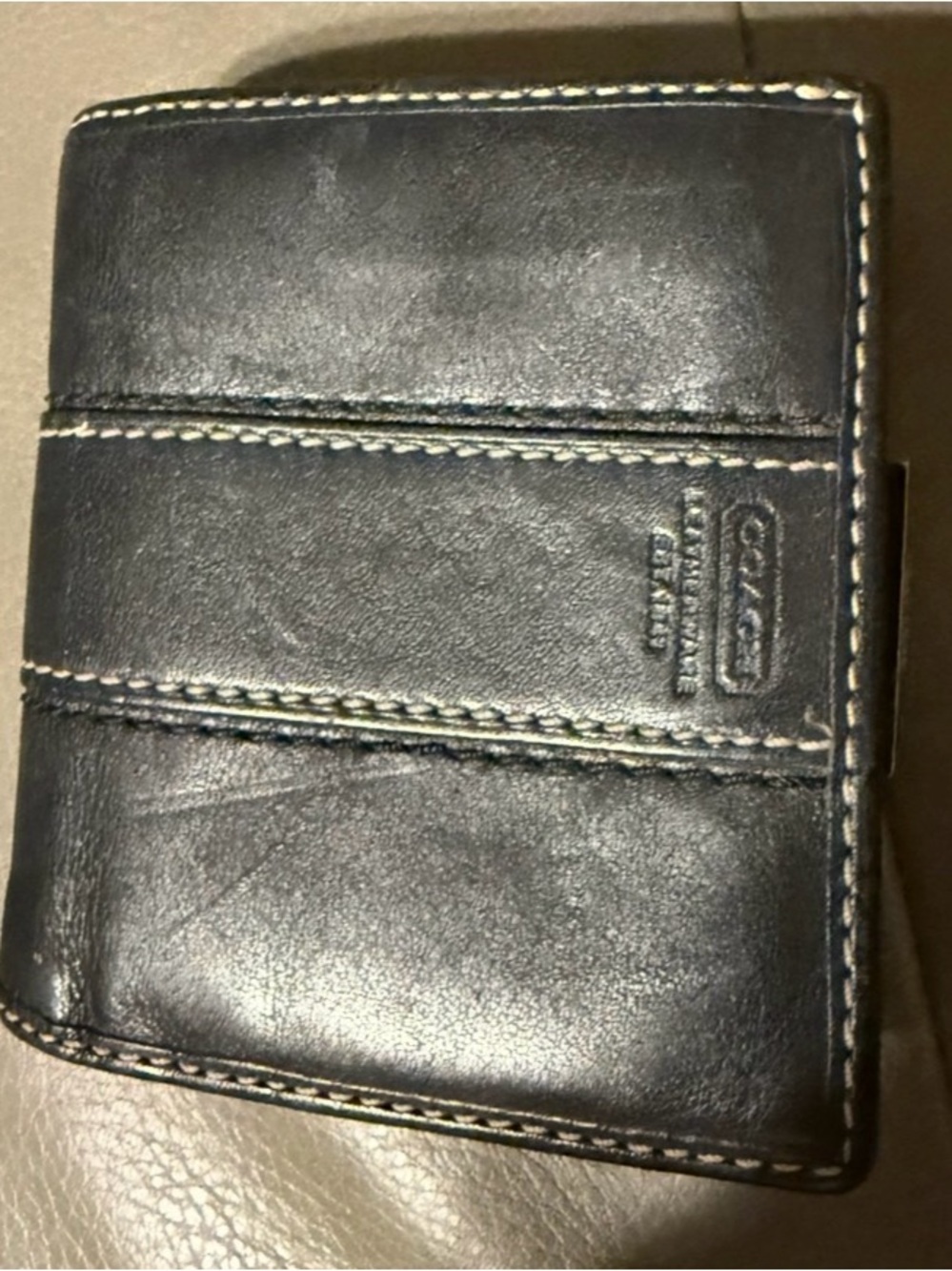 Vintage-“Coach”Lilac Leather Snap Card Holder with Black Trim